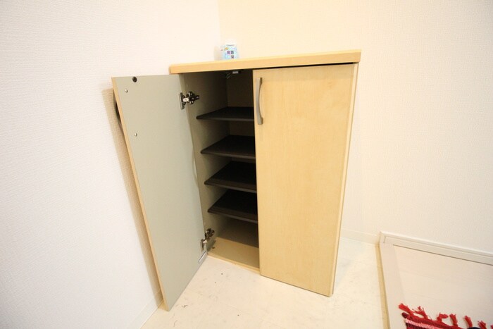 物件内観写真18　(靴箱)