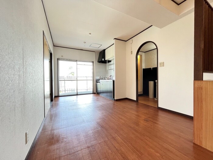 物件内観写真9　(居室)