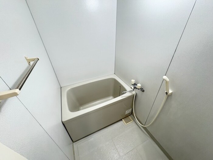 物件内観写真9　(バス／シャワールーム等)