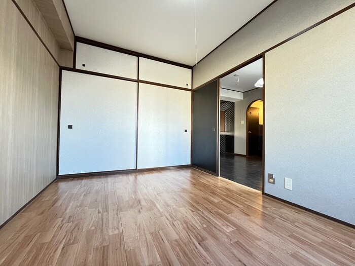 物件内観写真13　(居室)