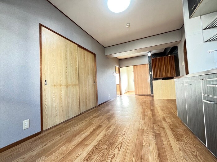 物件内観写真13　(居室)