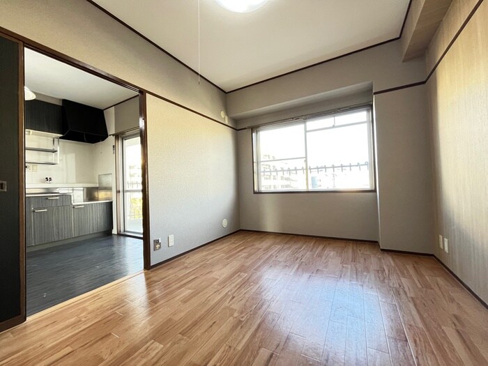 物件内観写真14　(居室)