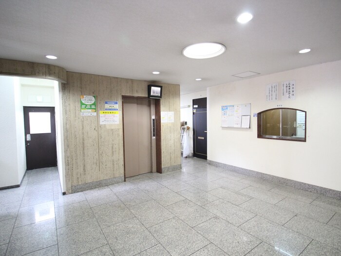 物件外観写真3　(建物設備)