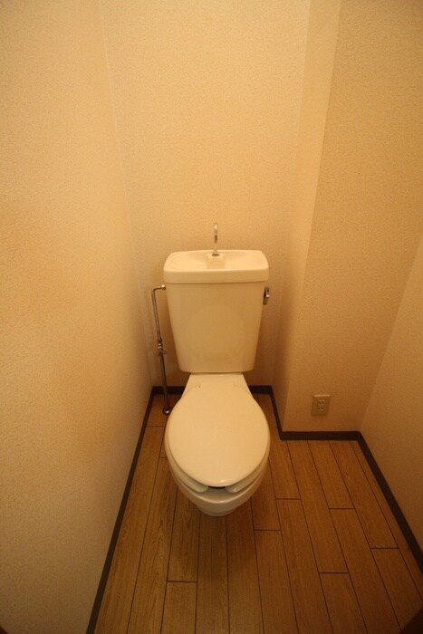 物件内観写真11　(トイレ)