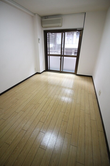 物件内観写真12　(居室)