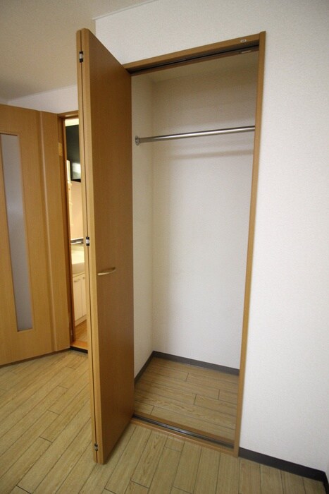 物件内観写真14　(収納)