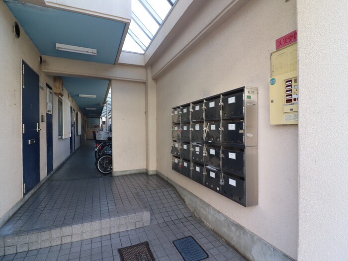 物件外観写真4　(建物設備)