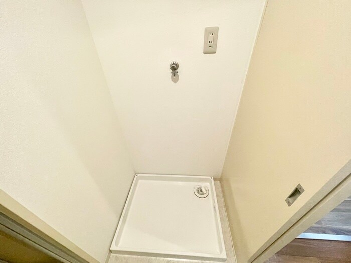 物件内観写真19　(洗濯機置場)