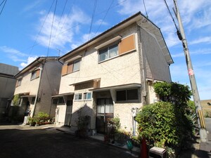 鹿野氏貸家Ⅱ外観写真
