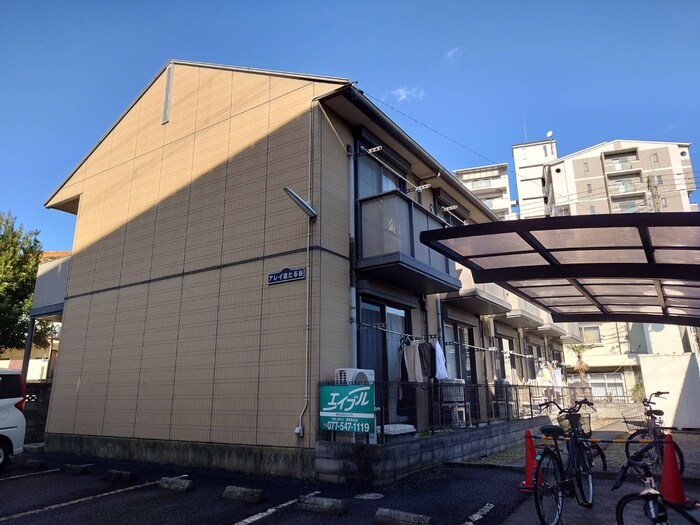 物件外観写真1　(外観写真)