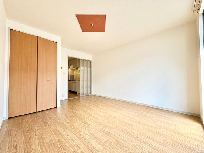 物件内観写真6　(居室)