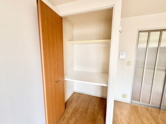 物件内観写真9　(収納)