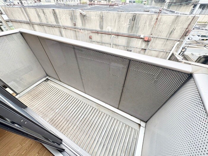 物件内観写真18　(ベランダ・バルコニー)