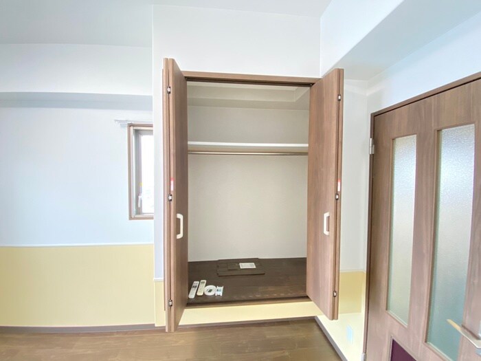 物件内観写真15　(収納)