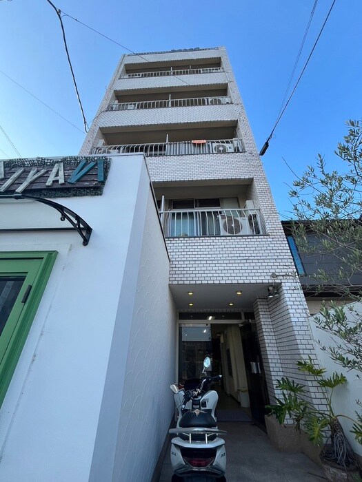 物件外観写真6　(外観写真)