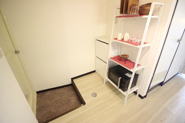 物件内観写真13　(玄関)