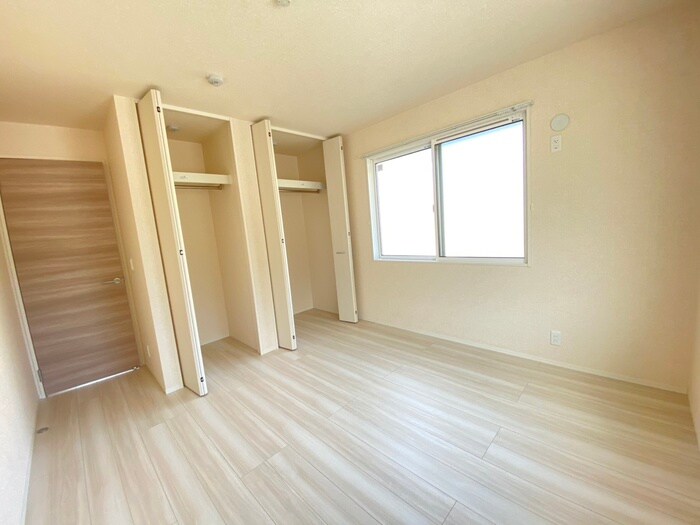 物件内観写真9　(居室)