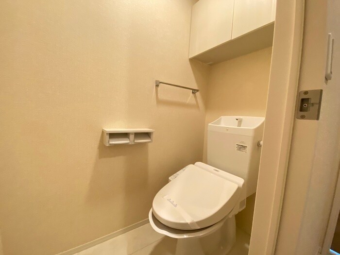 物件内観写真14　(トイレ)
