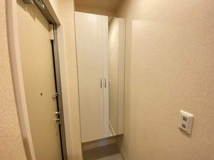 物件内観写真16　(靴箱)