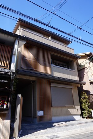シャーメゾン清水五条外観写真