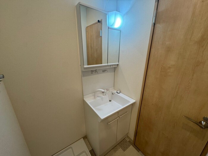 物件内観写真14　(洗面)