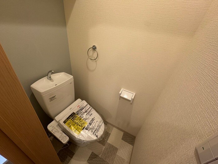 物件内観写真16　(トイレ)