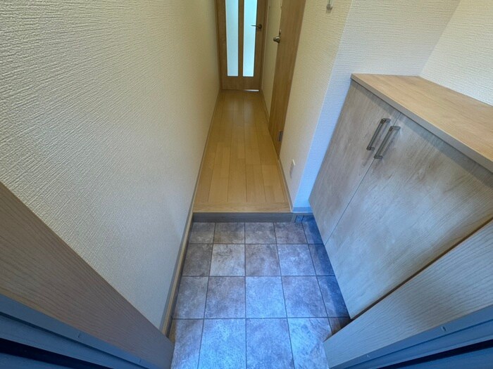 物件内観写真20　(玄関)