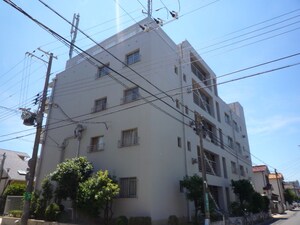 甲林ビル外観写真