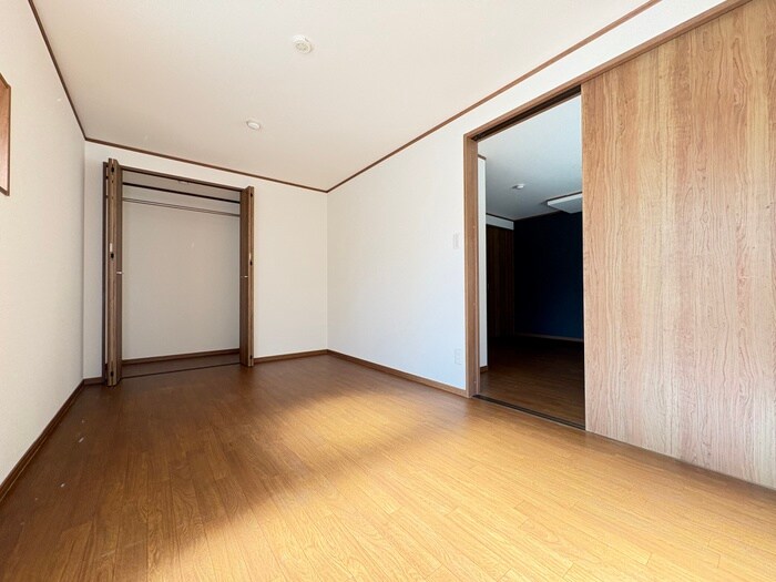 物件内観写真16　(居室)