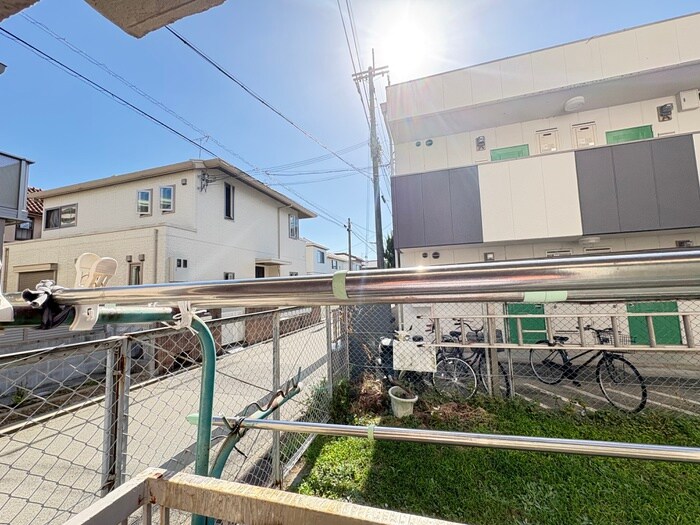 物件内観写真22　(室内からの展望)