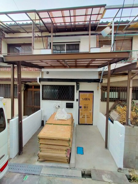 富秋町1丁目テラス外観写真