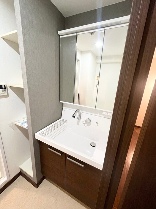 物件内観写真10　(洗面)