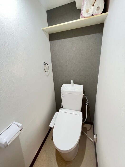 物件内観写真12　(トイレ)