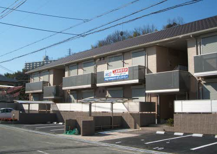 シャーメゾン昭栄