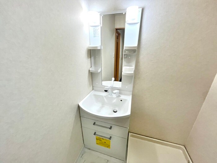 物件内観写真13　(洗面)