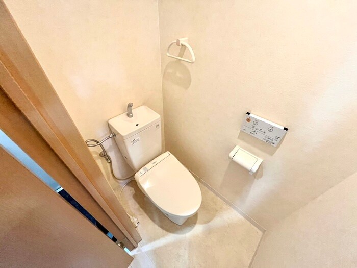 物件内観写真15　(トイレ)