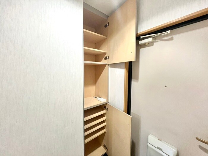 物件内観写真21　(靴箱)