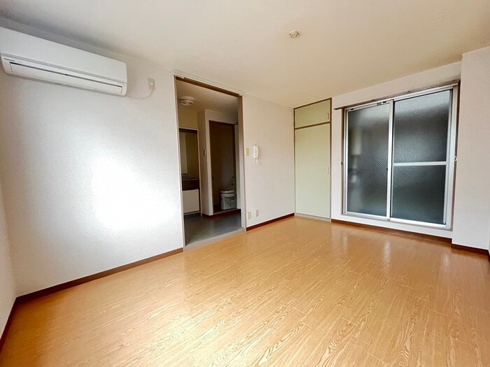 物件内観写真5　(居室)