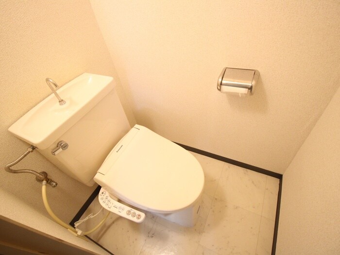 物件内観写真9　(トイレ)