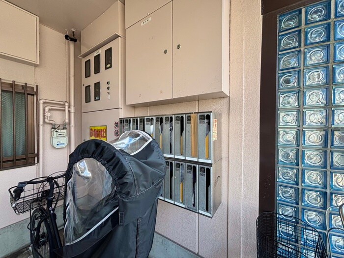 物件外観写真4　(建物設備)