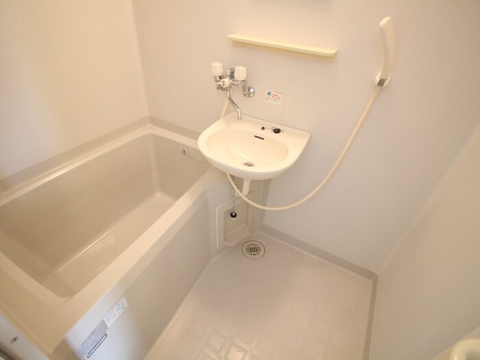 物件内観写真10　(バス／シャワールーム等)