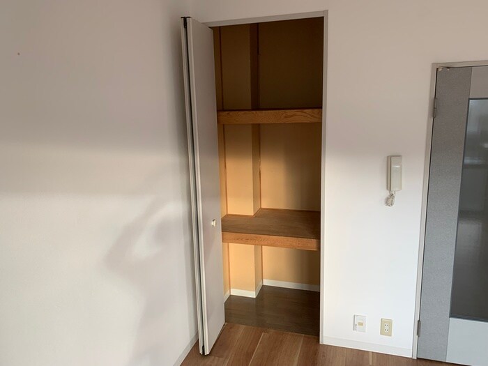 物件内観写真11　(内観写真)