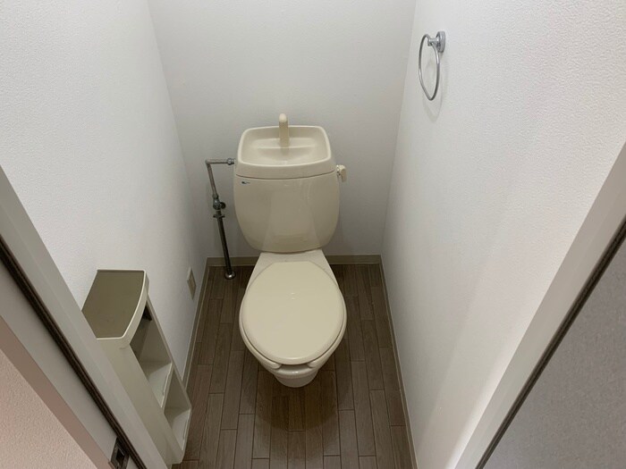 物件内観写真16　(トイレ)