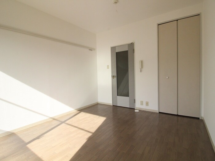 物件内観写真21　(居室)