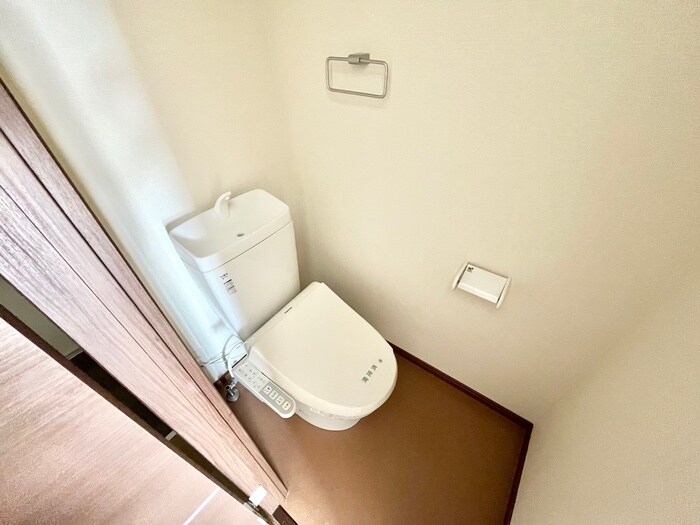 物件内観写真16　(トイレ)