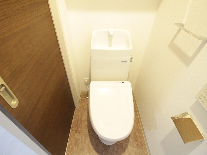 物件内観写真15　(トイレ)