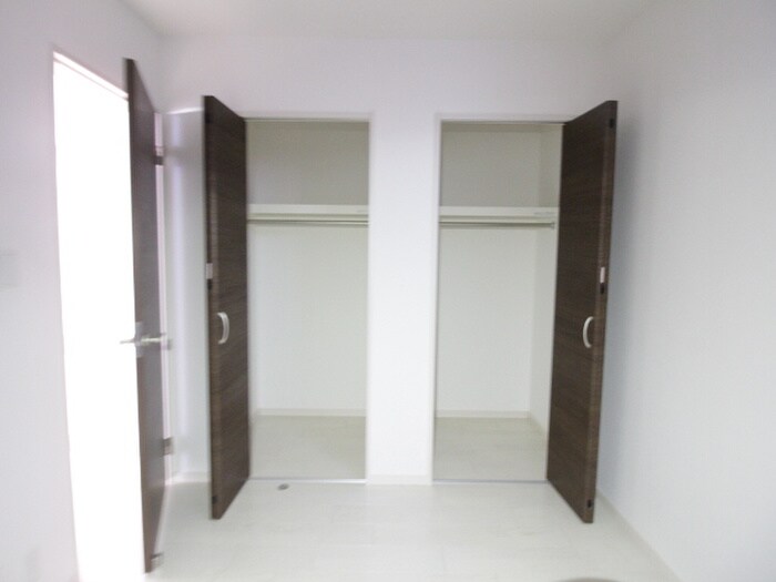 物件内観写真18　(収納)