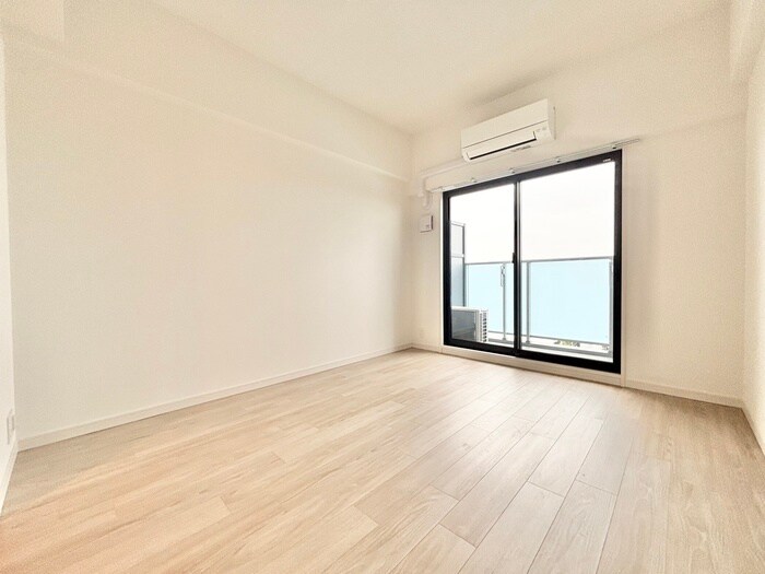 物件内観写真10　(居室)