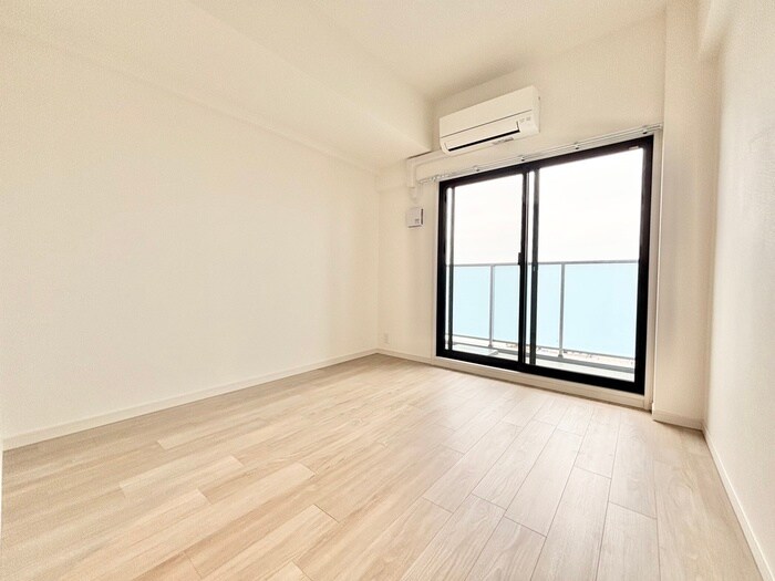 物件内観写真10　(居室)