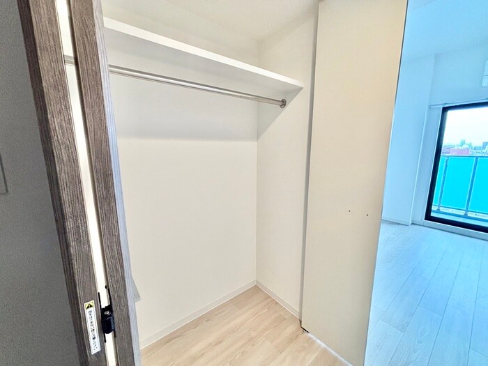 物件内観写真11　(収納)